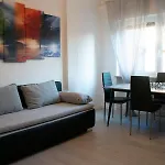 J&m House -fronte Ospedale-