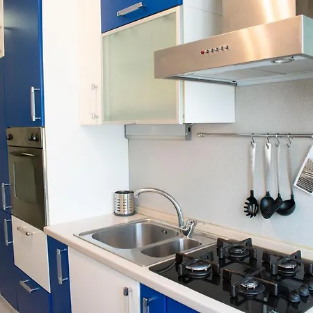 J&m House -fronte Ospedale- Udine