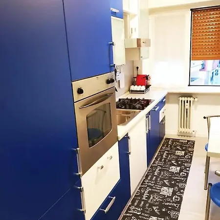 J&m House -fronte Ospedale- Апартаменты Удине